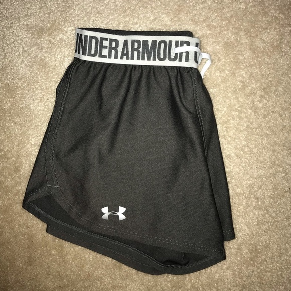 SOLD Under Armour Shorts🏃🏽‍♀️ - Picture 1 of 3